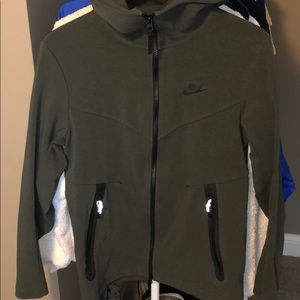 Nike Tech Fleece windrunner
